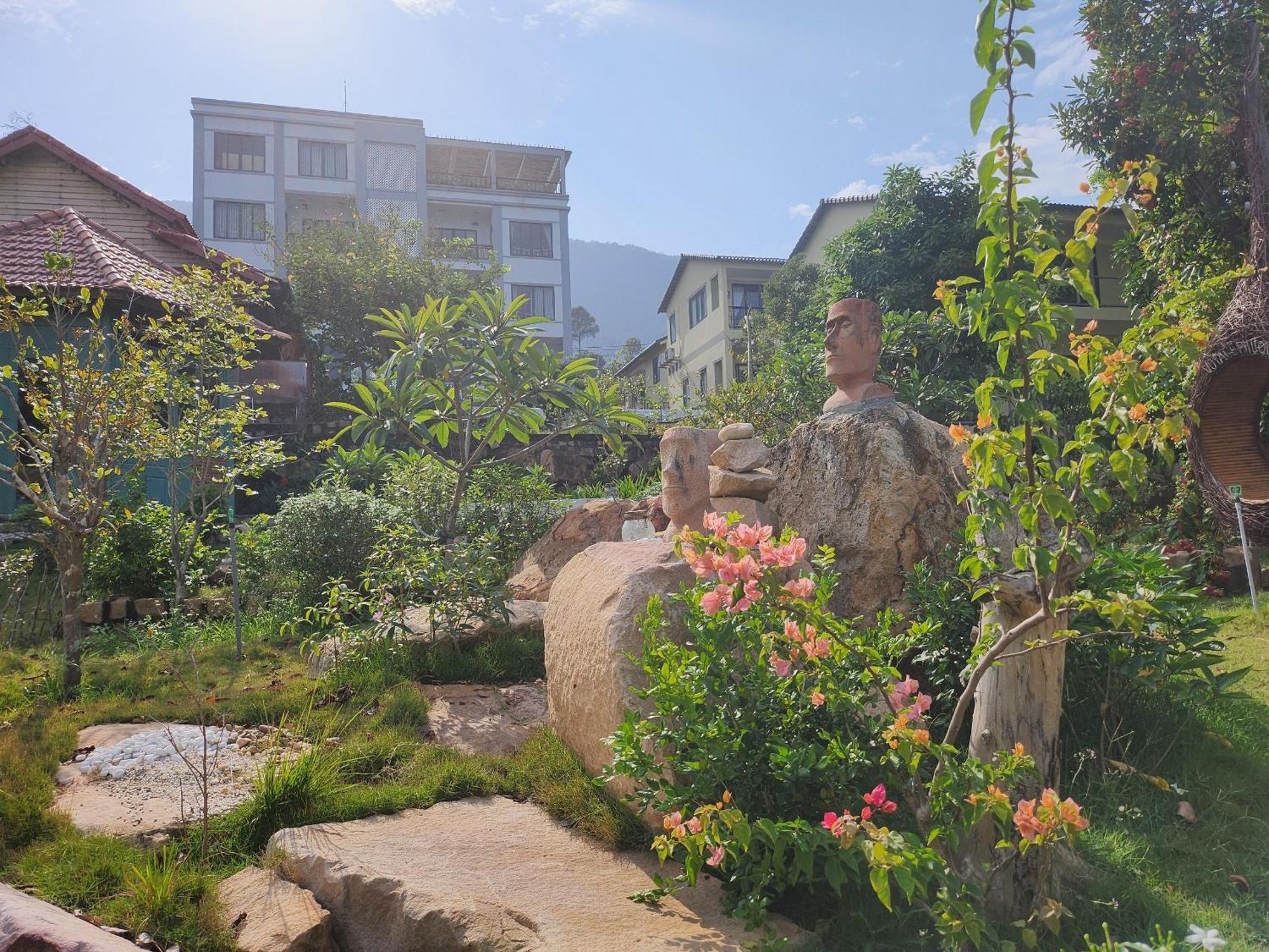 Voyage Phu Quoc Beach Resort Exterior photo